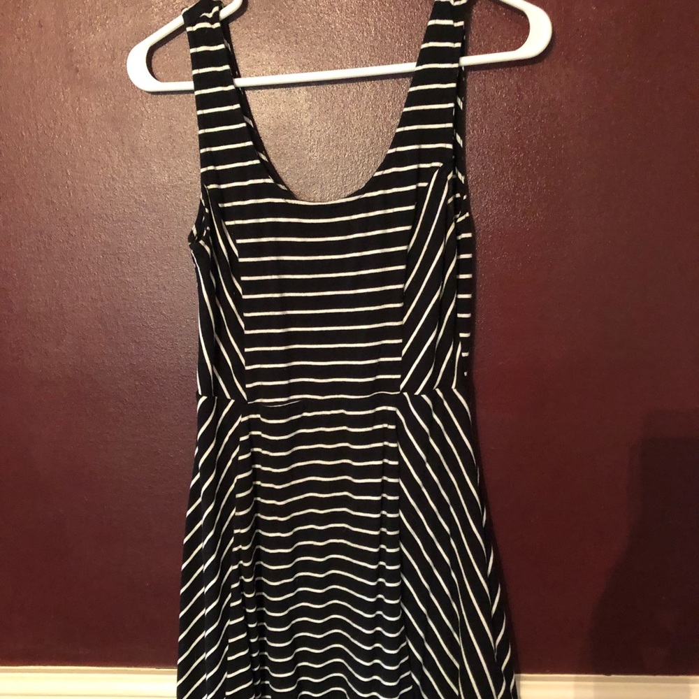 Mossimo size large dress.